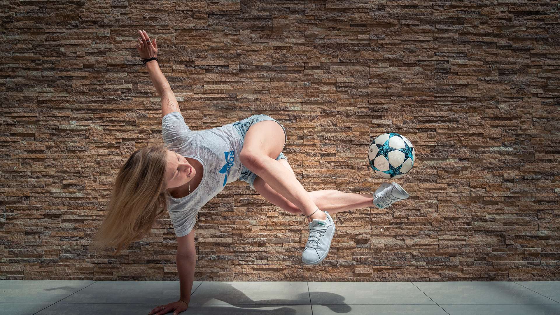 滕哈赫的换 滕哈赫的换