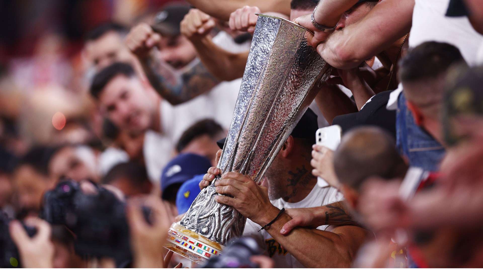 許多足球評 許多足球評