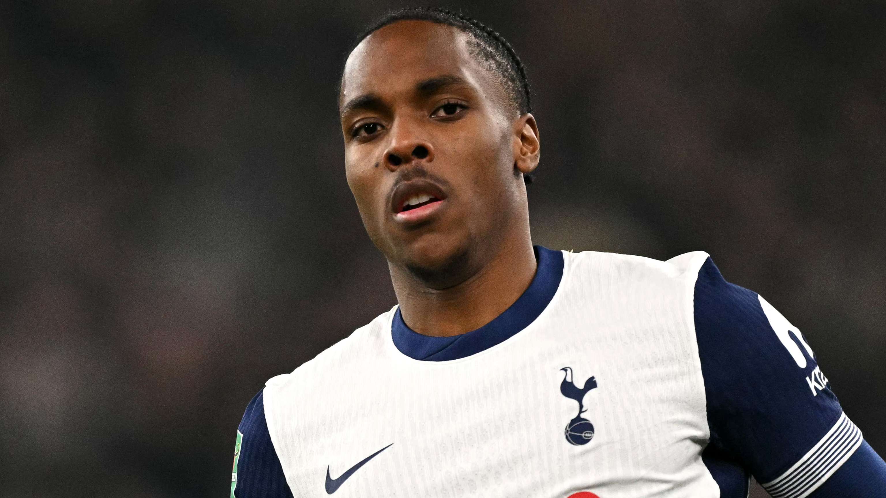 论的浪尖 论的浪尖